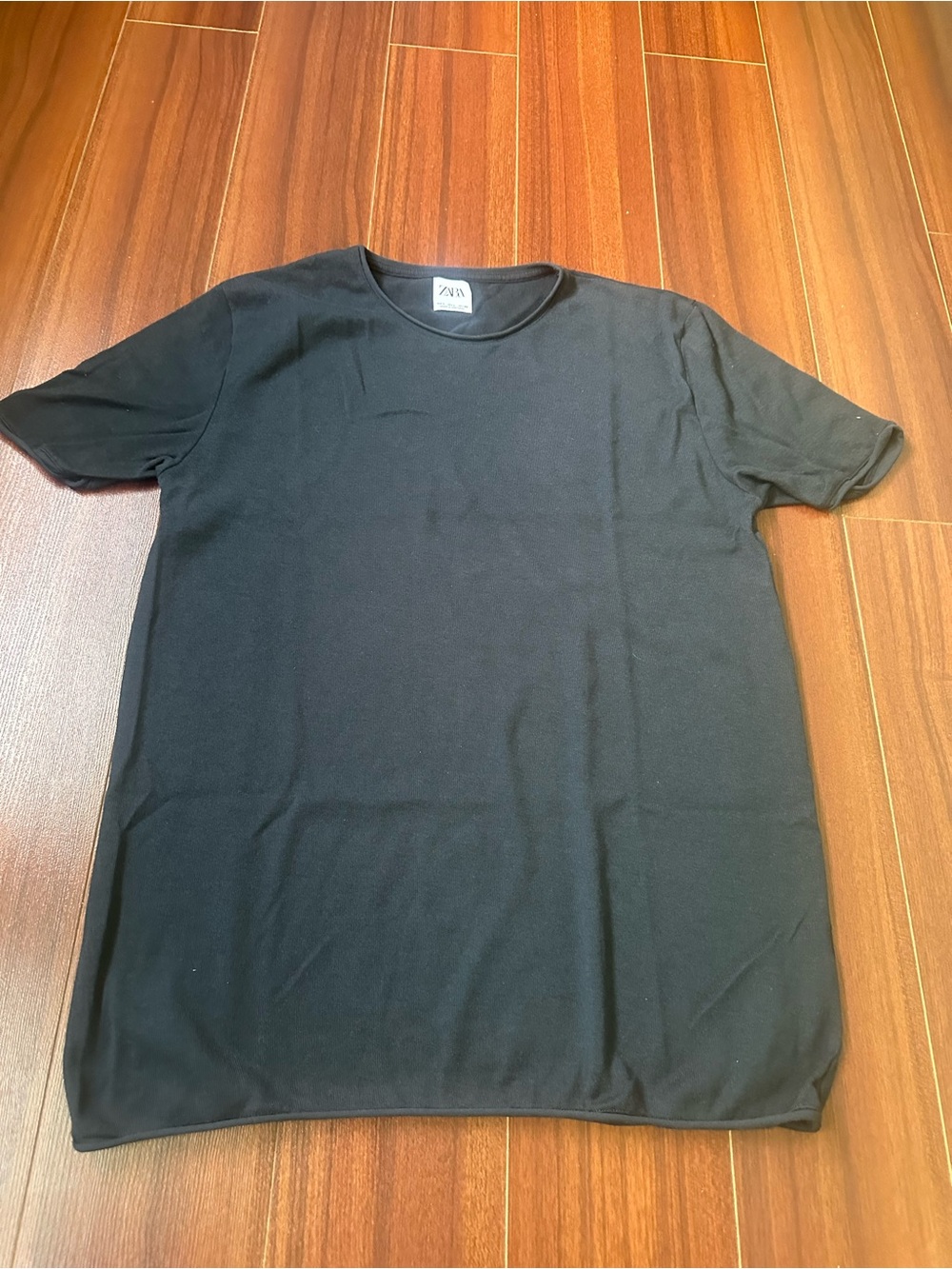 Zara Men’s Black Short Sleeve Crew Neck Tee